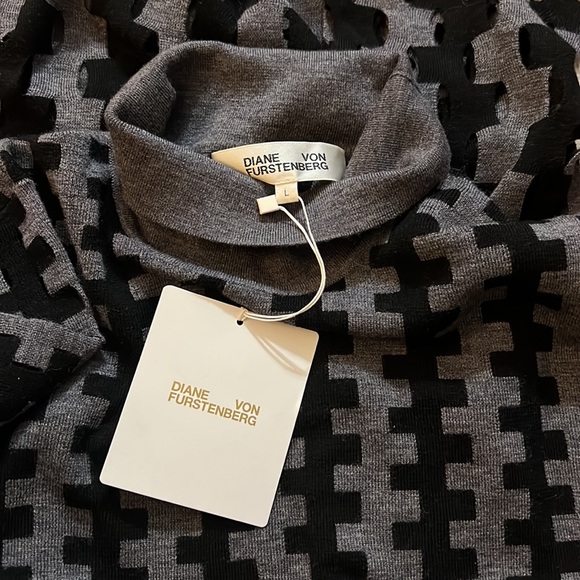 DIANE VON FURSTENBERG Turtleneck Long-sleeve Knit Intarsia Midi Dress - Picture 5 of 6